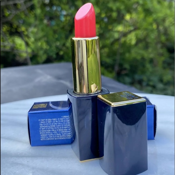 Estee Lauder ENVY Lustre Lipstick 330 Rebel Rose - Picture 6 of 7